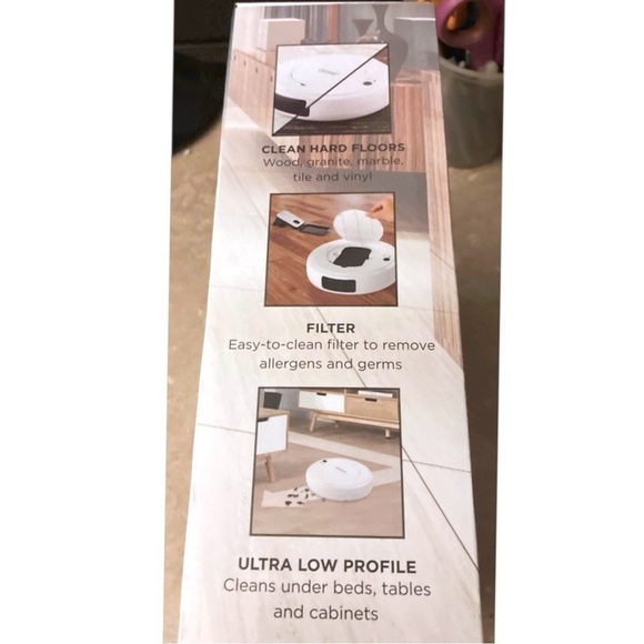 Robot Sweeper For Hardwood Floors New In Box SR1010RW Color White NIB - Picture 9 of 9